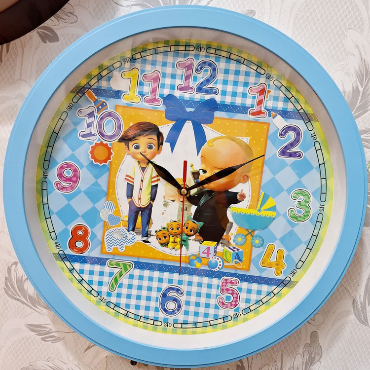 ساعت دیواری بچه رئیس