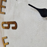 نمای نزدیک ساعت دیواری سیتیزن مشکی 35 سانتیمتری