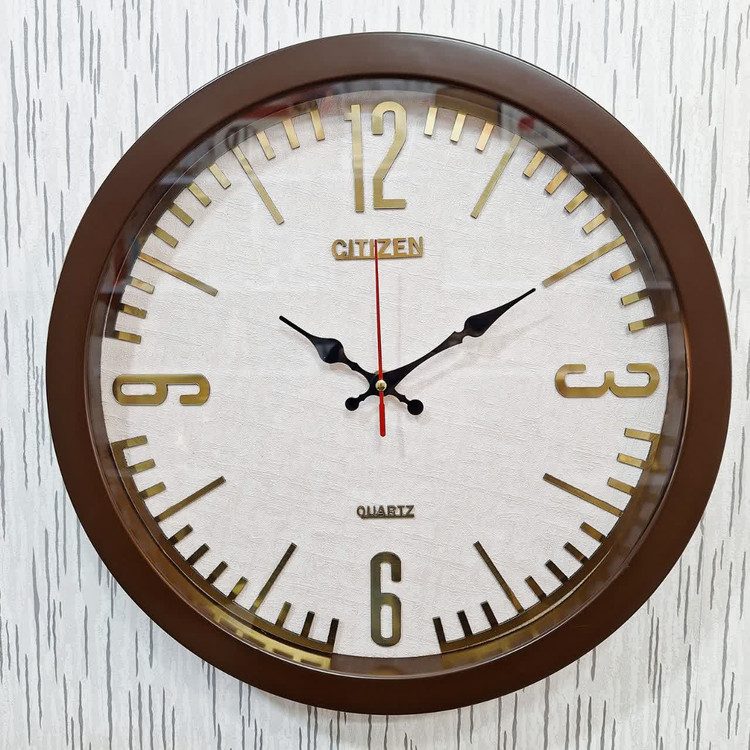ساعت دیواری سیتیزن قهوهای 35 سانتیمتری با طراحی مینیمالwall clock