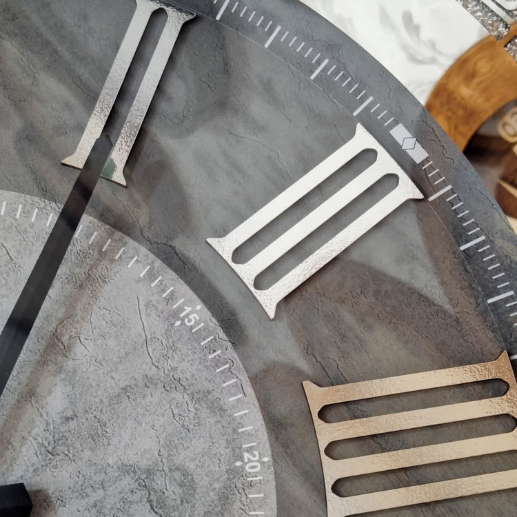 WALL CLOCK