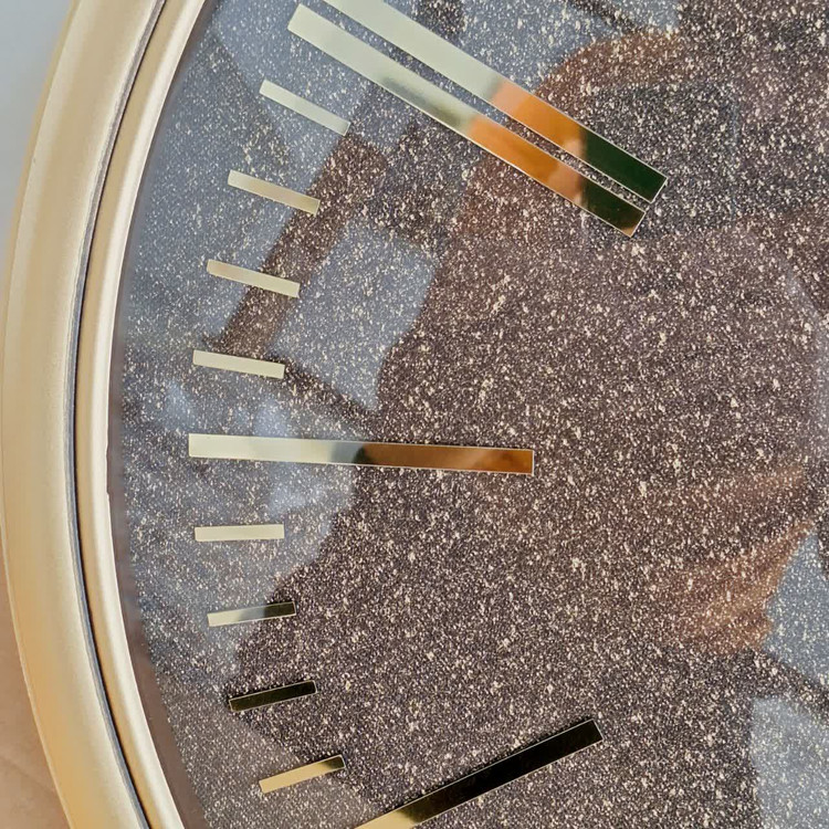 wall clock