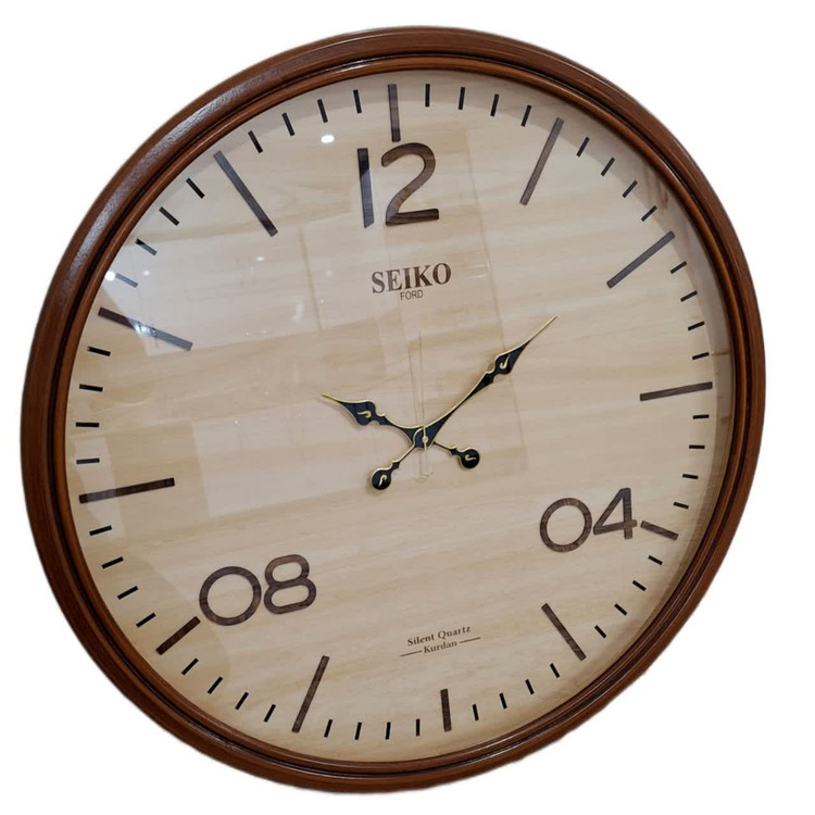 ساعت دیواری چوبی گرد ۷۵ سانتی کرم قهوهای با طراحی شیک مناسب دکور کلاسیک و هنری