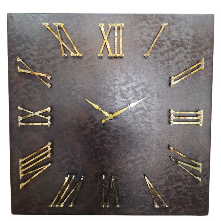 ساعت دیواری چرمی مربع 60 سانتیمتری قهوهای