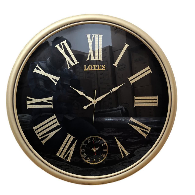 ساعت دیواری لوتوس طلایی-مشکی 65 سانتیمتری با اعداد رومی