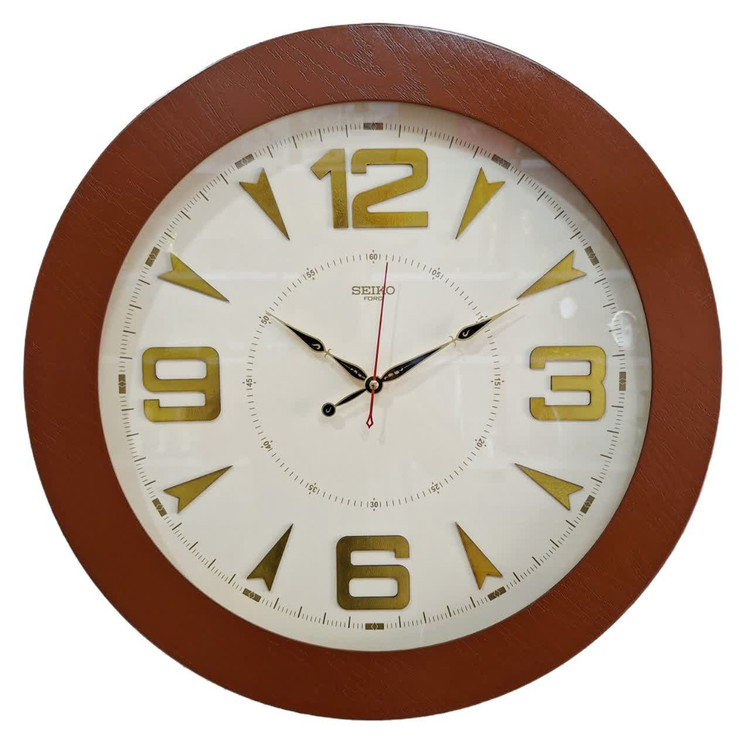 ساعت دیواری چوبی ۶۰ سانتیمتری با فریم قهوهای و اعداد پلکسی طلایی