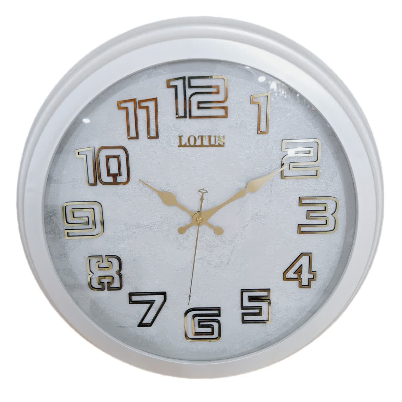 ساعت دیواری سفید 40 سانتی‌متری فایبر با اعداد برجسته طلایی و 2 سال ضمانت
