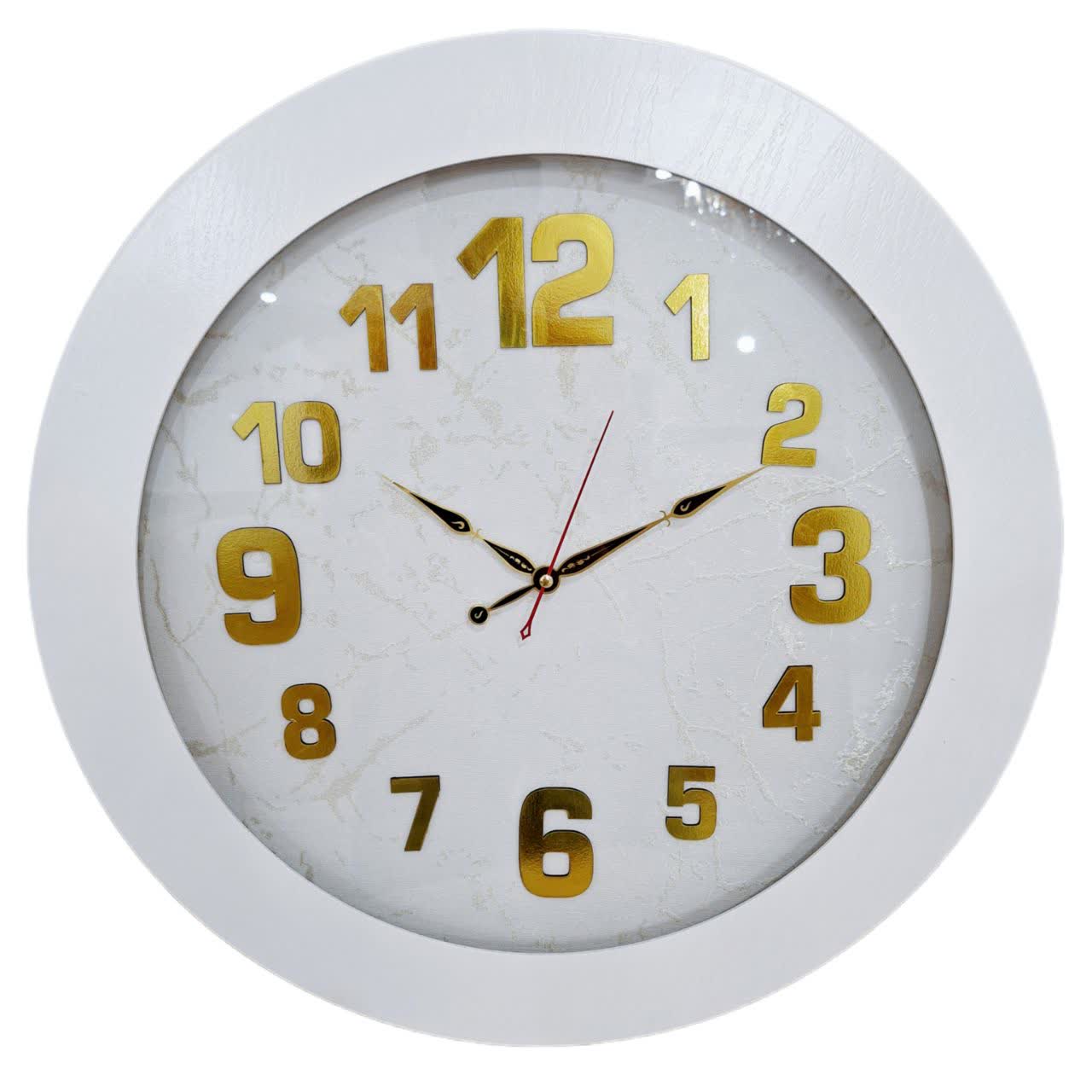 ساعت دیواری سفید 60 سانتی‌متری چوبی با اعداد انگلیسی طلایی و 3 سال ضمانت