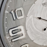 ساعت دیواری والرین طوسی 70 سانتیمتری طرح ابروباد از نمای نزدیک تری