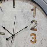 ساعت دیواری والار طوسی 60 سانتیمتر از نمای دیگر