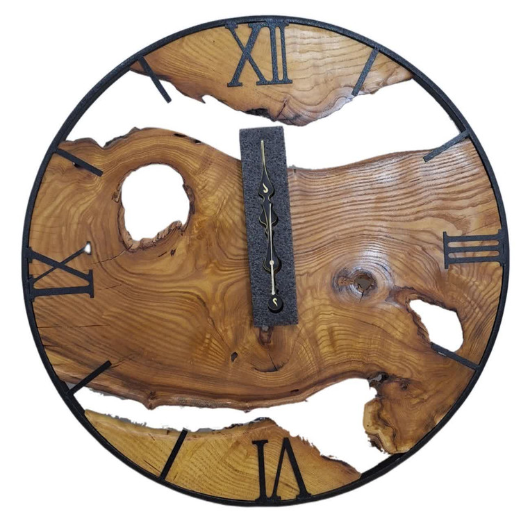 ساعت دیواری روستیک با فریم فلزی صنعتی و طراحی خاص دستساز