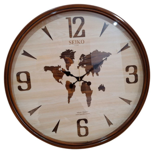 ساعت دیواری گرد ۷۵ سانتی سیکو چوبی قهوهای داخل کرم با اعداد نیزهای و طرح نقشه جهان